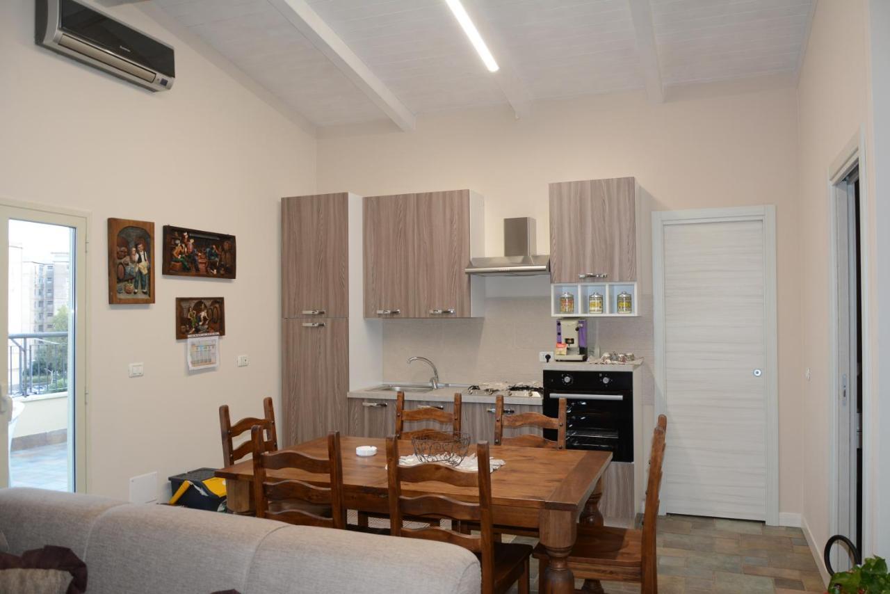 Xxxi Maggio Apartman Catania-Fontanarossai nemzetközi repülőtér Kültér fotó